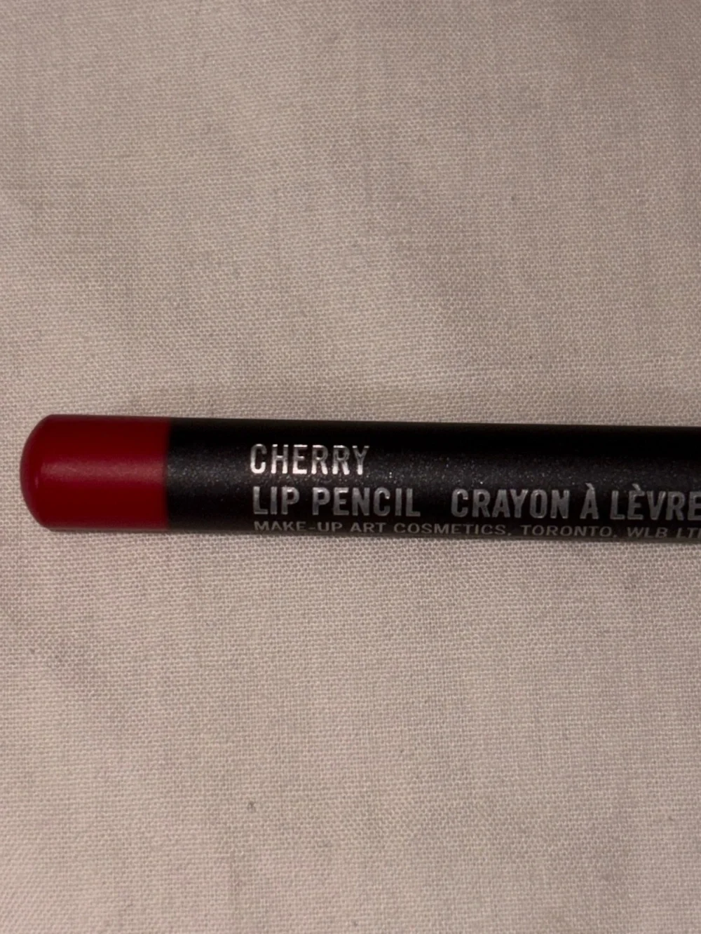 MAC Cosmetics Lip Pencil (Cherry)